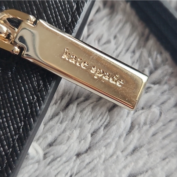 Kate Spade Staci Medium L-Zip Wristlet Wallet Black Saffiano Leather NWOT - Picture 6 of 11